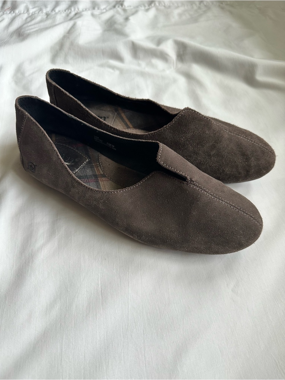Born Brown Suede Not he’d Round Toe Slip-On Loafers Flats